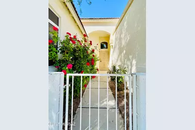 297 E Desert Golf Place, Tucson, AZ 85737 - Photo 2