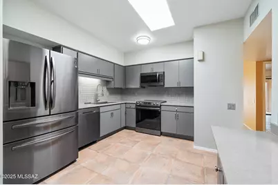 1236 W Camino Del Pato, Green Valley, AZ 85622 - Photo 8