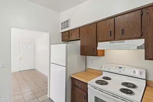 802 E Graybill Dr, Tucson, AZ 85719 - Photo 16
