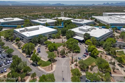 7440 S Pyramid Ridge Drive, Tucson, AZ 85747 - Photo 4