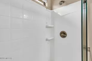 7555 E Majestic Palm Ln, Tucson, AZ 85756 - Photo 34