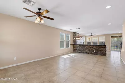 17148 S Mesa Shadows Drive, Vail, AZ 85641 - Photo 4