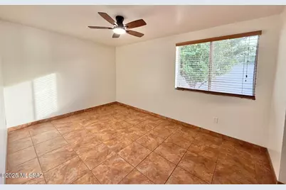 9430 E 30th Street, Tucson, AZ 85710 - Photo 28