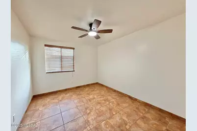 9430 E 30th Street, Tucson, AZ 85710 - Photo 26