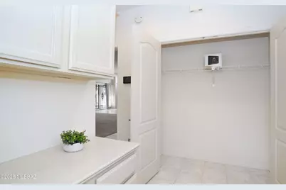 14035 N Biltmore Drive, Oro Valley, AZ 85755 - Photo 22