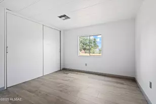 1432 W Buena Tierra Pl, Tucson, AZ 85705 - Photo 14