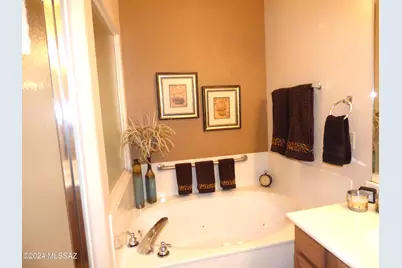 7380 E Maritime Drive, Tucson, AZ 85756 - Photo 16