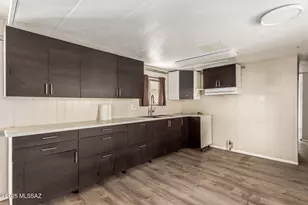 1111 E Limberlost Dr, Tucson, AZ 85719 - Photo 12