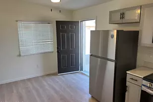 326 E Prince Rd, Tucson, AZ 85705 - Photo 2