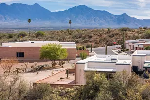 934 W Via Del Pardillo, Green Valley, AZ 85622 - Photo 4