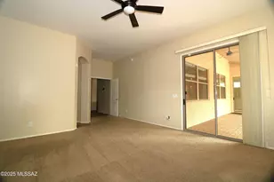 8222 N Sombrero Point Dr, Tucson, AZ 85743 - Photo 16
