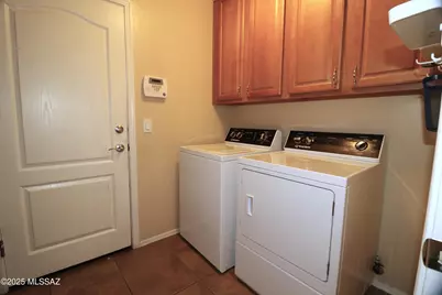 8222 N Sombrero Point Drive, Tucson, AZ 85743 - Photo 24