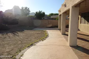 8222 N Sombrero Point Dr, Tucson, AZ 85743 - Photo 28