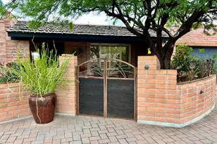 830 E Via Lucitas, Tucson, AZ 85718 - Photo 2