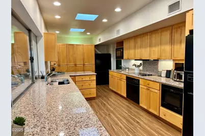 830 E Via Lucitas, Tucson, AZ 85718 - Photo 10