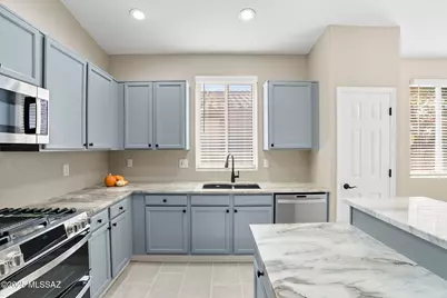 282 W Brinkley Springs Drive, Oro Valley, AZ 85755 - Photo 16