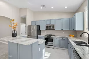 282 W Brinkley Springs Dr, Oro Valley, AZ 85755 - Photo 2