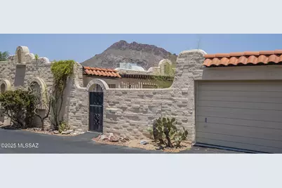 3032 S Sierra Villas Drive, Tucson, AZ 85713 - Photo 2