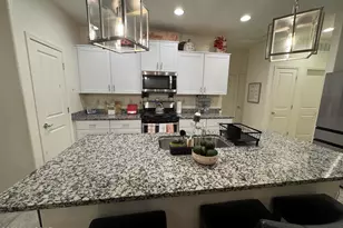 781 E Catwalk Pl, Sahuarita, AZ 85629 - Photo 4