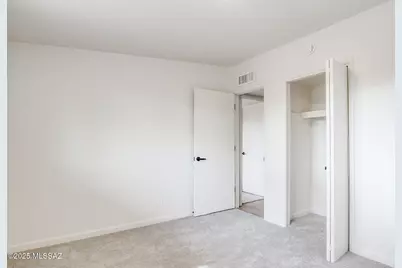 9054 E 25th Street, Tucson, AZ 85710 - Photo 14