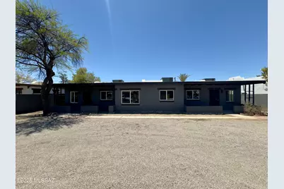 919 N Columbus Boulevard #3, Tucson, AZ 85711 - Photo 2