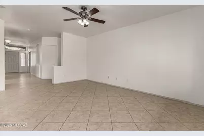 9144 S Whispering Pine Drive, Tucson, AZ 85756 - Photo 8