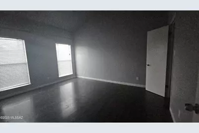 1620 N Wilmot Road #UNIT F231, Tucson, AZ 85712 - Photo 6