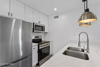 1600 N Wilmot Road #259, Tucson, AZ 85712 - Photo 2