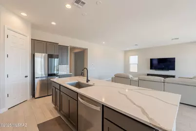 14439 N Twin Saguaro Drive, Marana, AZ 85658 - Photo 14