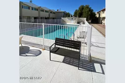 1459 S Jones Boulevard #F206, Tucson, AZ 85713 - Photo 12