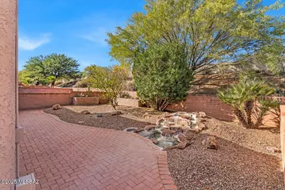 2348 S Orchard View Drive, Green Valley, AZ 85614 - Photo 10