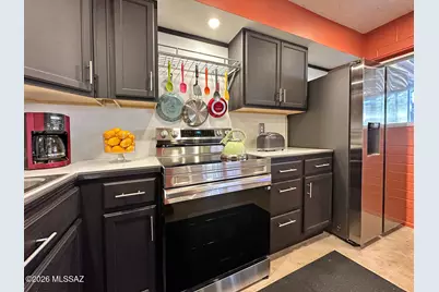 1735 S Jones Boulevard #J14, Tucson, AZ 85713 - Photo 12