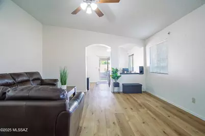 8845 E Apple Tree Drive, Tucson, AZ 85730 - Photo 18