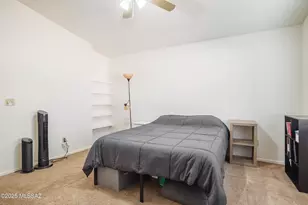 8845 E Apple Tree Dr, Tucson, AZ 85730 - Photo 32