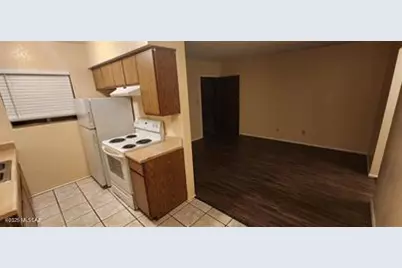 2843 E 17th Street #15, Tucson, AZ 85716 - Photo 2