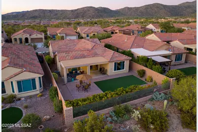6827 W Cliff Spring Trail, Marana, AZ 85658 - Photo 30
