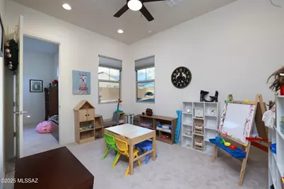 2567 W Plateau Ridge Drive, Oro Valley, AZ 85742 - Photo 16