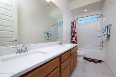 2567 W Plateau Ridge Drive, Oro Valley, AZ 85742 - Photo 10