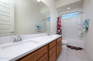 2567 W Plateau Rdg Dr, Oro Valley, AZ 85742 - Photo 10