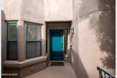 6082 N Running Deer Circle, Tucson, AZ 85750 - Photo 4