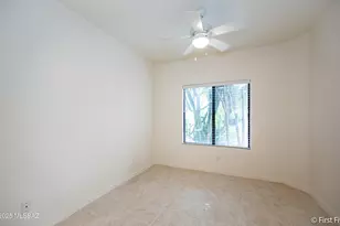 6082 N Running Deer Cir, Tucson, AZ 85750 - Photo 18