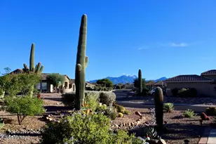 2427 E Bonita Canyon Dr, Green Valley, AZ 85614 - Photo 10