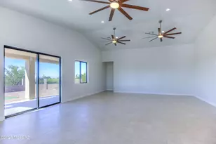 33983 E Terra Cotta Dr, Marana, AZ 85658 - Photo 10