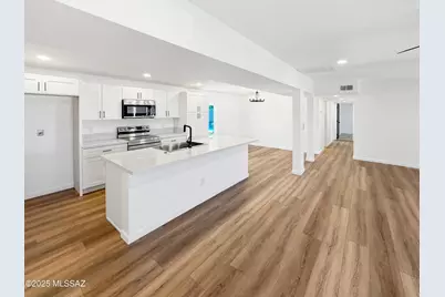 7332 E 42nd Street, Tucson, AZ 85730 - Photo 6