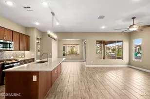 61386 E Flint Dr, Oracle, AZ 85623 - Photo 6