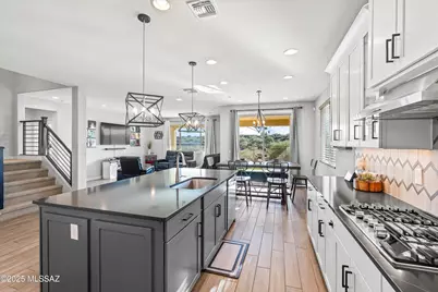 11162 S Golden Aspen Drive, Vail, AZ 85641 - Photo 4