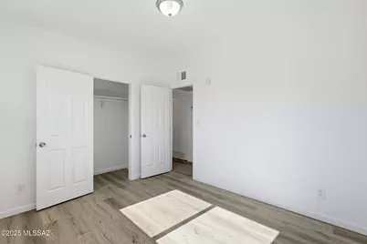 932 W Weymouth Street, Tucson, AZ 85705 - Photo 10