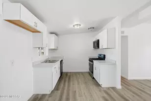 932 W Weymouth St, Tucson, AZ 85705 - Photo 6