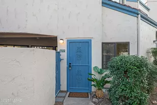 4271 N River Grove Cir, Tucson, AZ 85719 - Photo 2