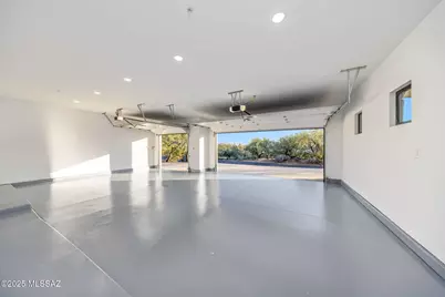 9445 E Sanctuary Place, Tucson, AZ 85749 - Photo 30